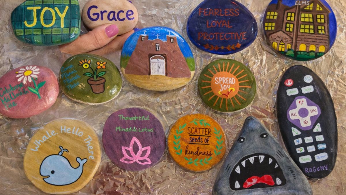 Stephens’ Roaming Rocks Leave a Trail of Kindness in Excelsi...