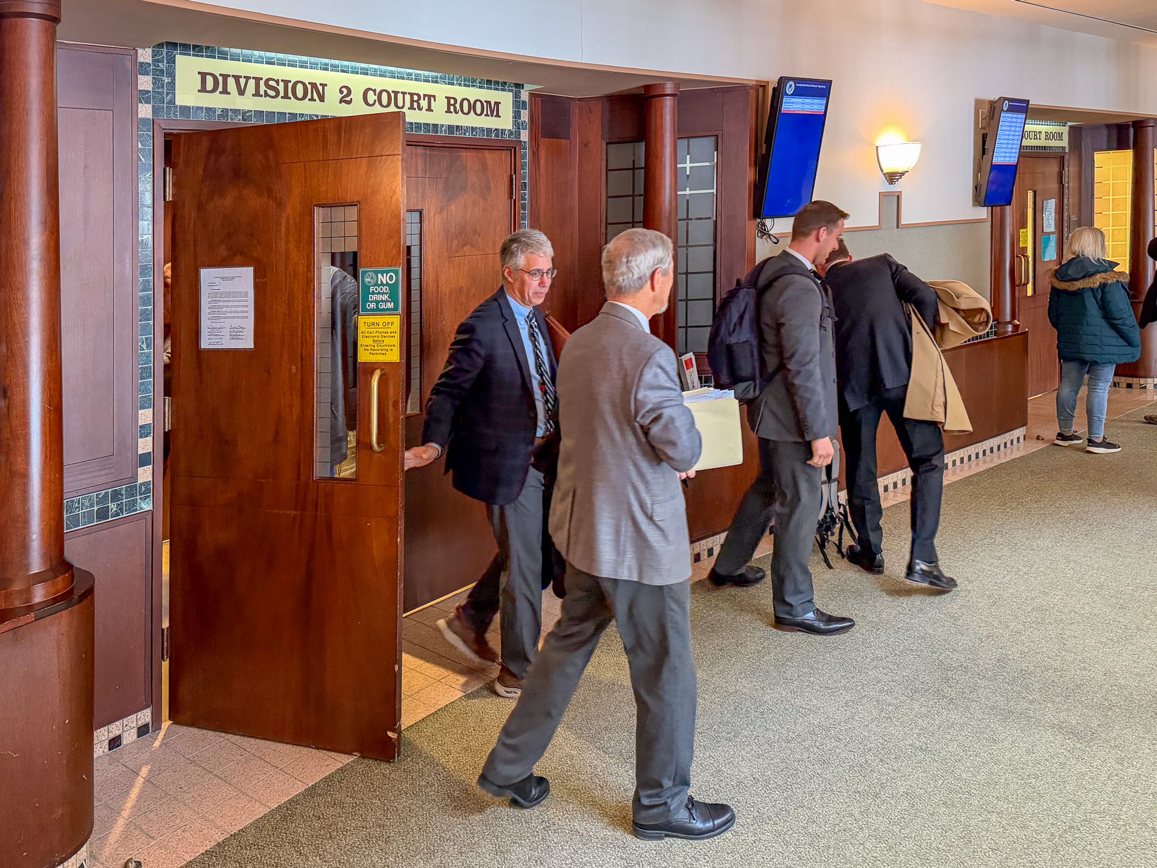 Judge grants Rhodus intervention motion, gives residents more time in Mosby-Excelsior annexation fight - home hero image