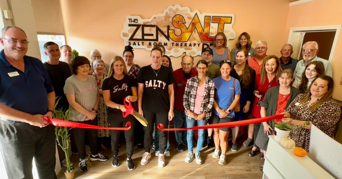 The Zen Salt Den Opens in Crown Hill Plaza, Bringing Halothe