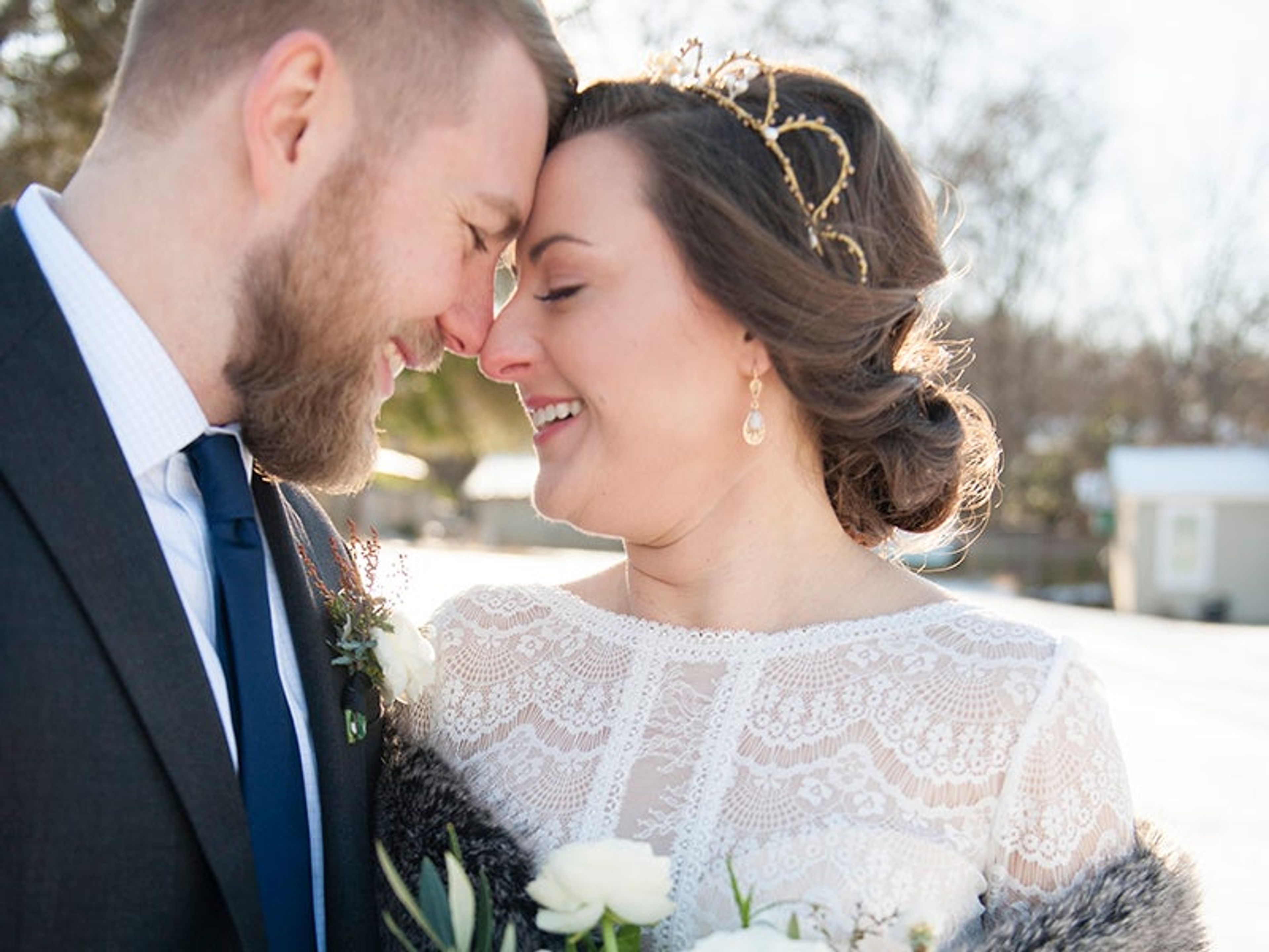 A Wedding Guest's Guide to Proper Attire A Wedding Guest's Guide to Proper Attire